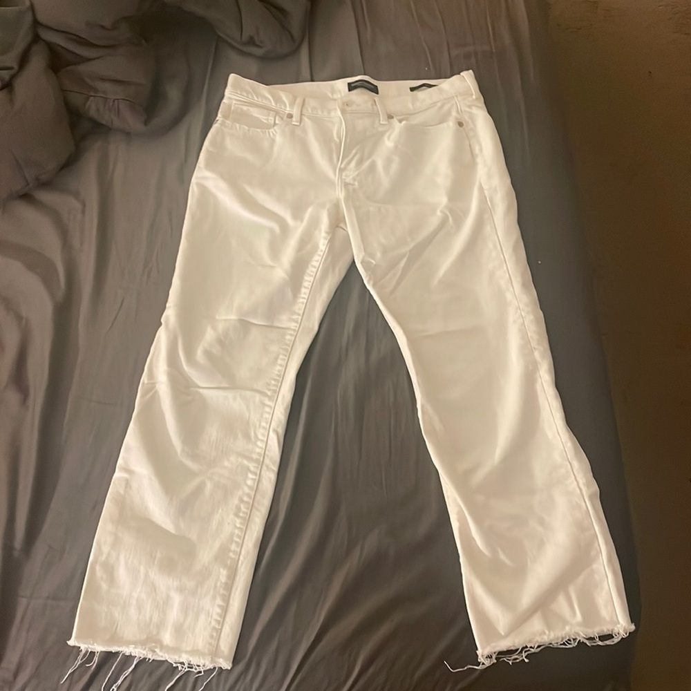 Banana Republic White Low Rise Girlfriend Jeans